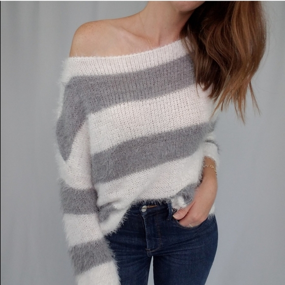 Cozy grey and white stripe sweater - Picture 2 of 6